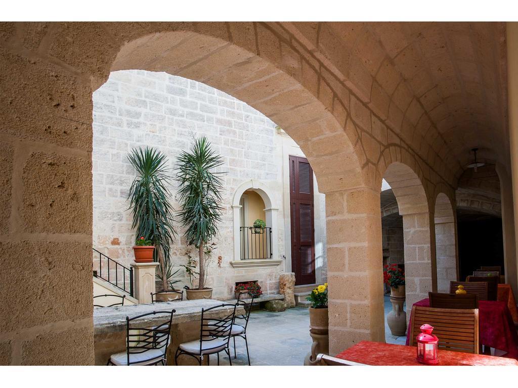 Palazzo Mellacqua Castiglione d'Otranto Exterior foto